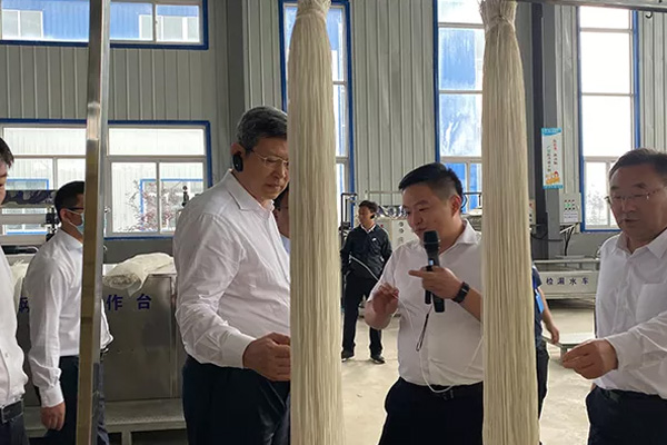 内蒙古自治区党委常委、通辽市委书记孟宪东携考察团到捕鱼大作战最新兑换码大全
环境考察指导